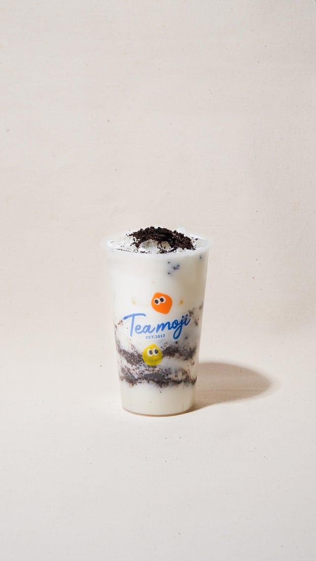 Oreo Latte with Oreo Mochi / 奥利奥麻薯牛乳.